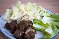 Gulasch mit Blumenkohl