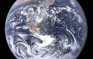 480px-The_Earth_seen_from_Apollo_17
