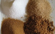 516px-Sucre_blanc_cassonade_complet_rapadura