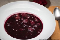 Fliederbeersuppe