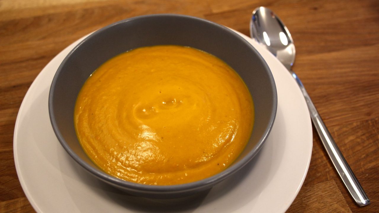 Curry-Kürbissuppe